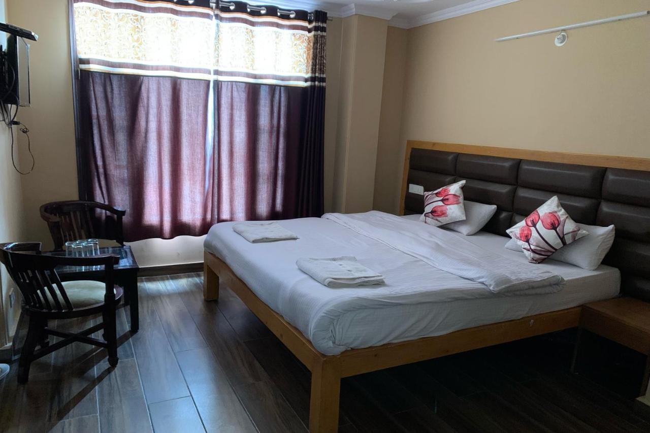 שימלה Aarika Homestay מראה חיצוני תמונה